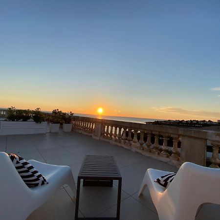 Appartement Avec Vue Mer A Pontaillac ロワイヤン エクステリア 写真
