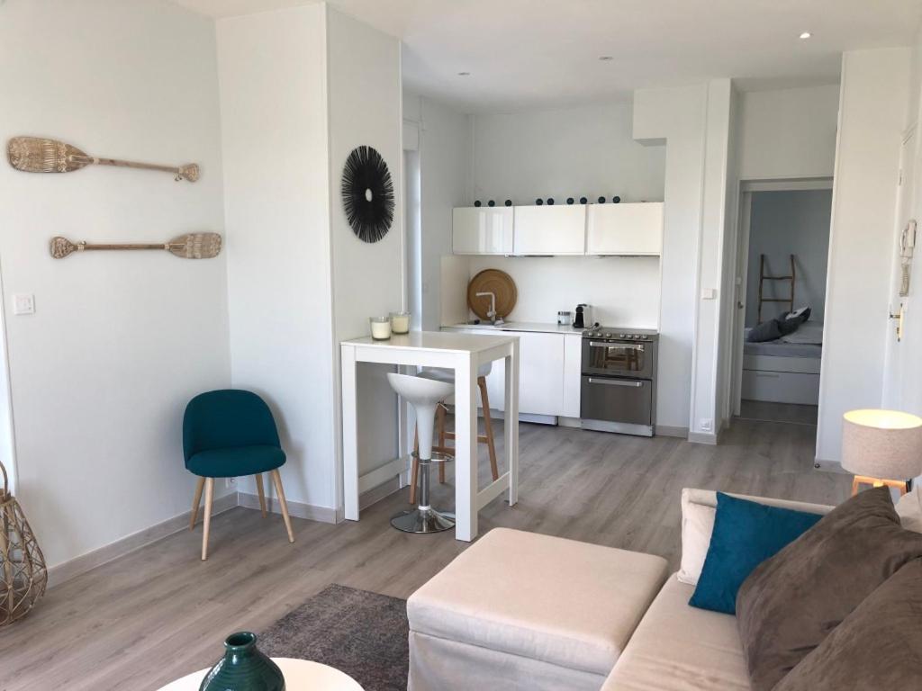 Appartement Avec Vue Mer A Pontaillac ロワイヤン エクステリア 写真