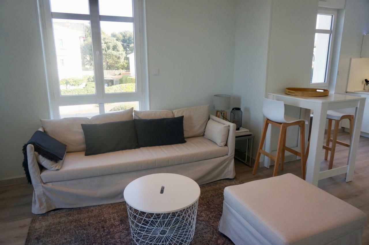 Appartement Avec Vue Mer A Pontaillac ロワイヤン エクステリア 写真